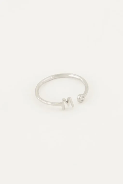 Initial Ring Met Steentje