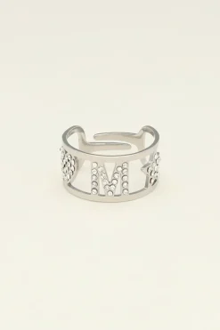 Initial Ring Met Steentjes