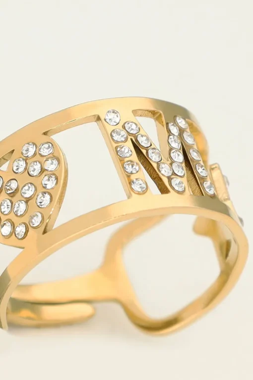 Initial Ring Met Steentjes