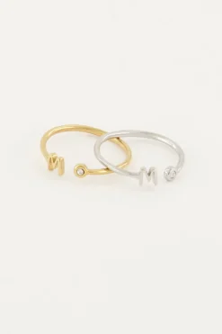 Initial Ring Met Steentje