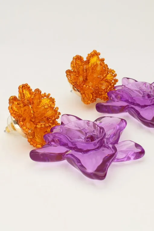Island Oorhangers Met Oranje En Paarse Bloem