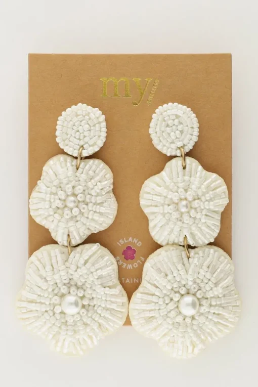 Island Oorhangers Met Witte Bloemen En Kralen