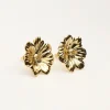Island Studs Met Bloem