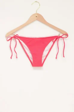 Koraal Bikini Broekje Met Crochet