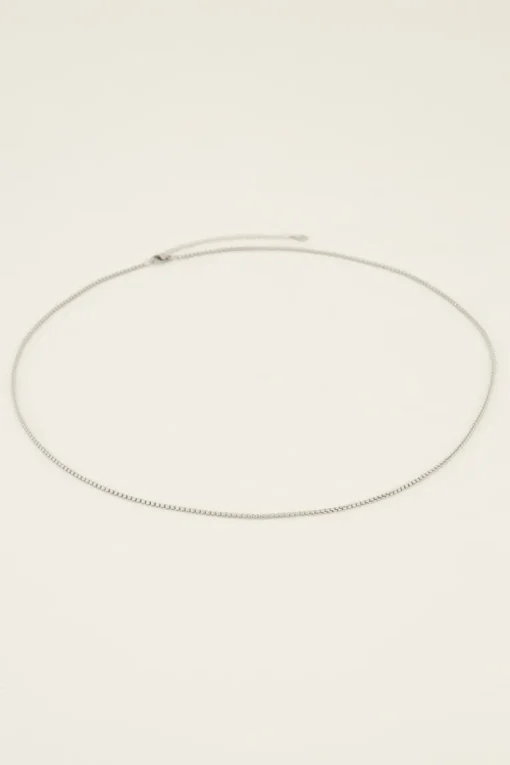 Lange Ketting Met Ronde Schakels