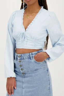 Lichtblauwe Crop Top Met Ruffles En Smock