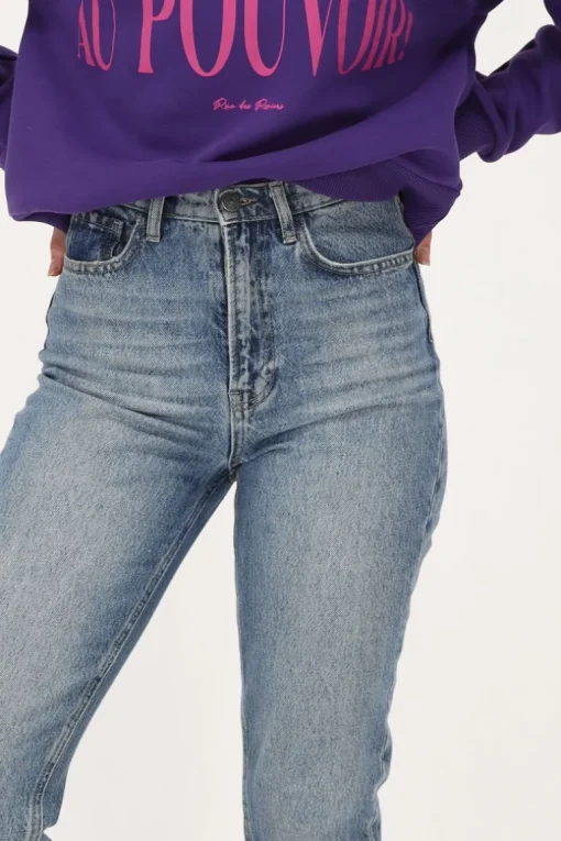 Lichtblauwe Jeans Met Split