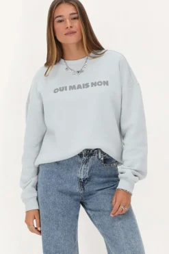 Lichtblauwe Sweater ''Oui Mais Non''