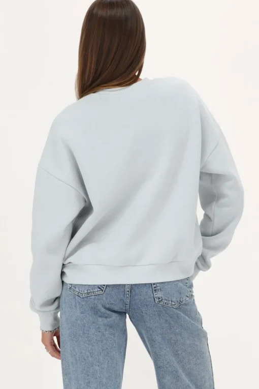 Lichtblauwe Sweater ''Oui Mais Non''