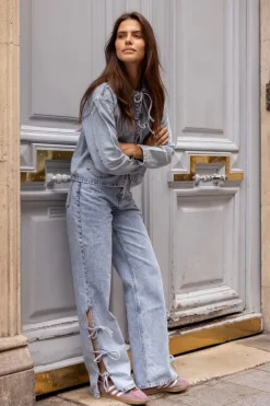 Lichtblauwe Wide Leg Jeans Met Strikjes