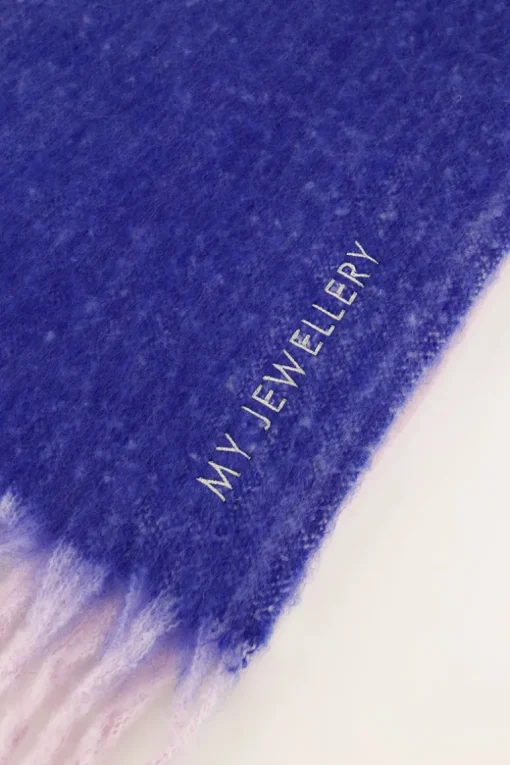 Lila Sjaal Met Blauwe Overloop