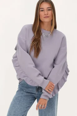 Lila Sweater Met Ruffle En Patch