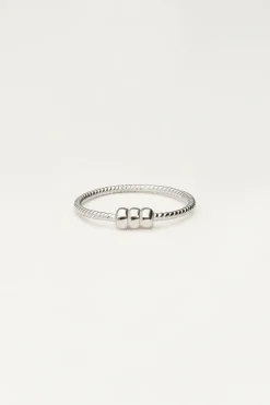 Minimalistische Ring Met Structuur En Drie Bolletjes