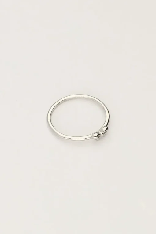 Minimalistische Ring Met Strik