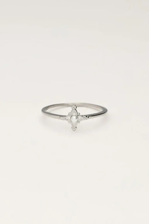 Minimalistische Ring Met Parel