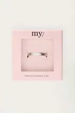 Minimalistische Ring Met Vissengraat