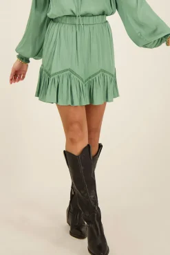 Mintgroen Rokje Satijnen Look & Ruffles