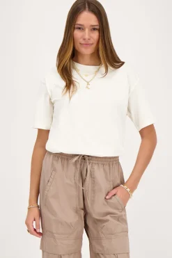 Off-white T-shirt Met Roze Strik