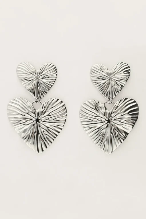 Oorbellen Twee Hammered Hearts