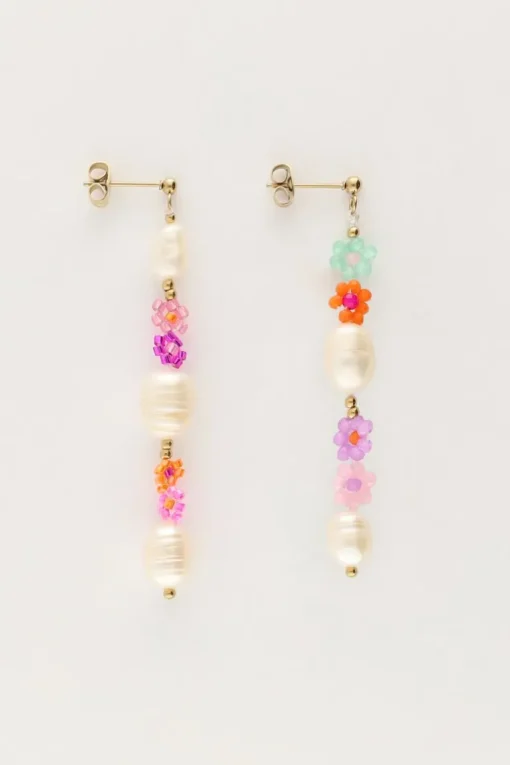 Oorhangers Met Parels En Bloemen