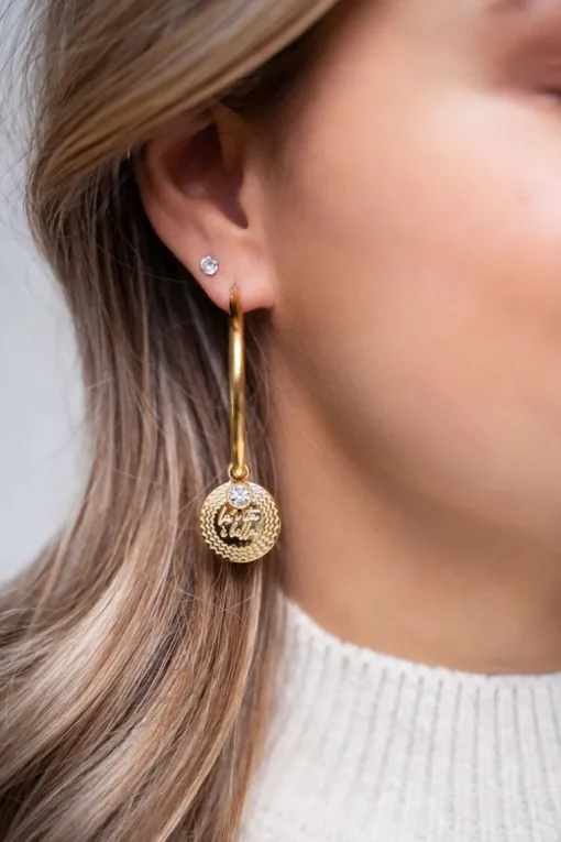 Oorringen Met Endless Love Charm