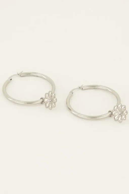 Oorringen Met Love In Bloom Charm