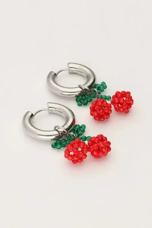 Oorringen Met Rode Kralen Cherry