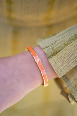 Oranje Bangle Met Initial