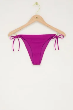 Paars Bikini Broekje Met Strikbandjes En Structuur