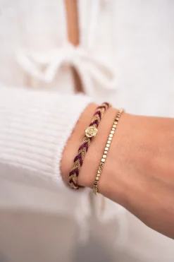 Paarse Gevlochten Armband Met Bedel