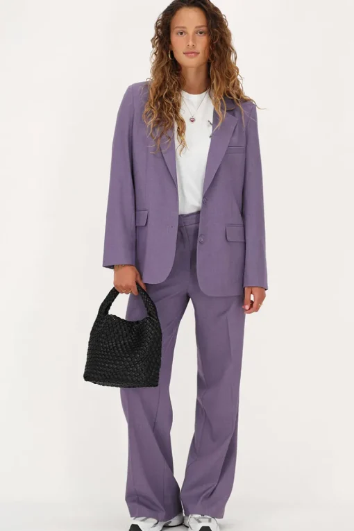 Paarse Pantalon Met Blinde Knoop