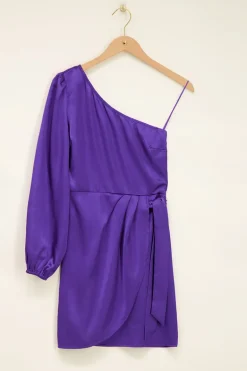 Paarse Satijnen One-shoulder Jurk Met Overslag