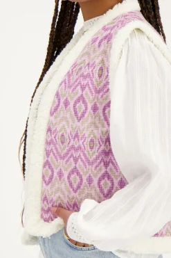 Paarse Teddy Gilet Met Ikat Print