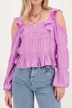 Paarse Top Met Lange Mouwen Met Tapes En Ruffles