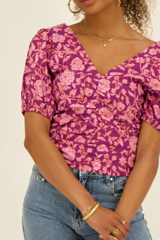 Paarse Top Met Roze Bloemenprint & Plooien