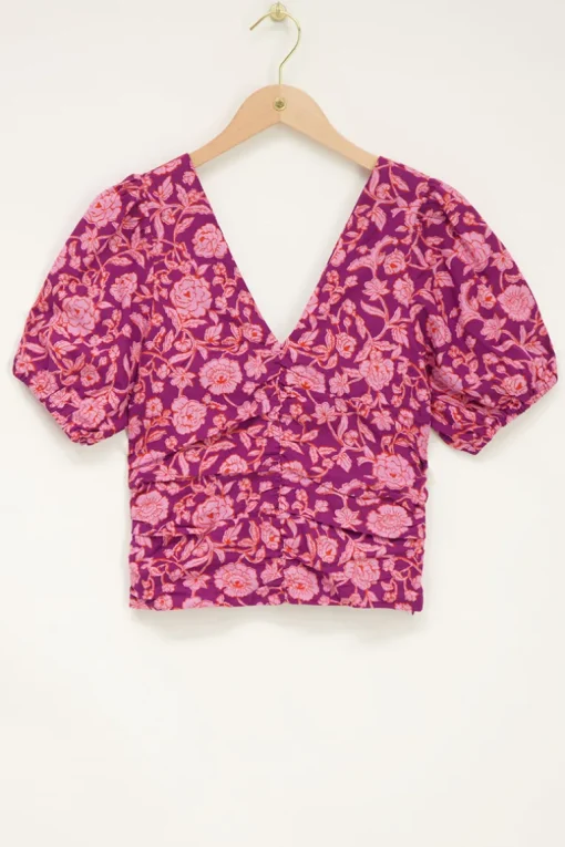 Paarse Top Met Roze Bloemenprint & Plooien