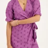 Paarse Wikkeljurk Met Bloemen Embroidery