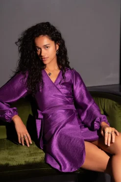 Paarse Wikkeljurk Metallic Look