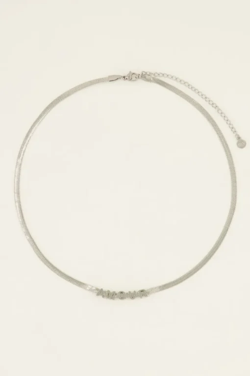 Platte Schakelketting Met Amour Tekst