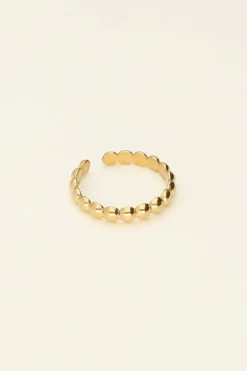 Ring Met Aansluitende Bolletjes
