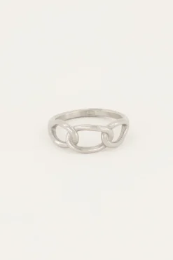 Ring Met Grote Ovale Schakels