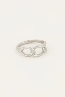 Ring Met Grote Ovale Schakels