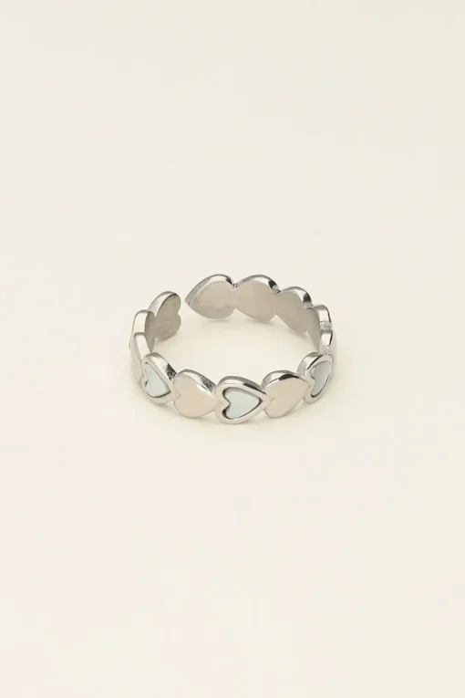 Ring Met Hartjes