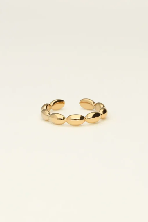 Ring Met Ovalen Patronen