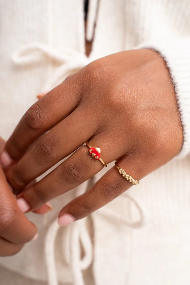 Ring Met Rood Vintage Hart