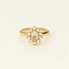 Ring Met Transparante Steen En Parels
