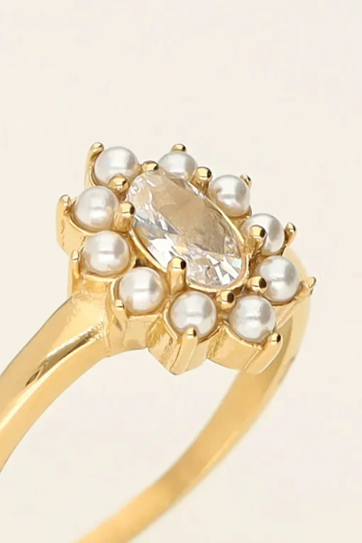 Ring Met Transparante Steen En Parels