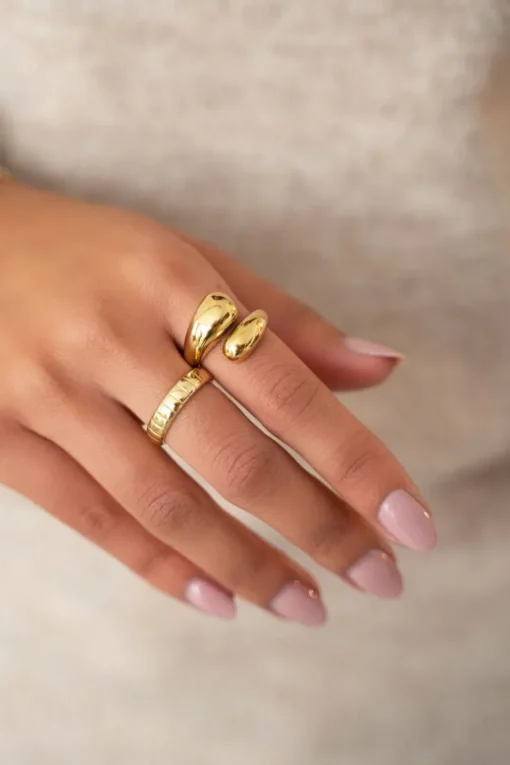 Ring Met Wikkel & Bolling