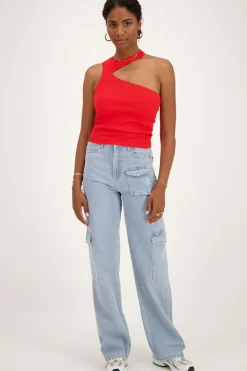 Rode Cut-out Top