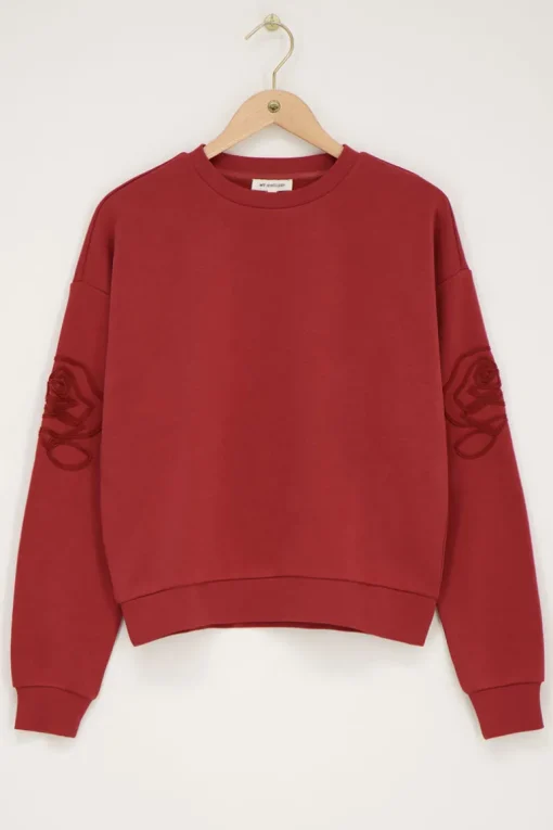 Rode Sweater Met Embroidery